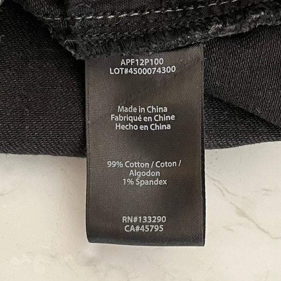 ✅SOLD-Rachel Zoe | Flare Leg Denim Jeans Raw Cut Hem Mid Rise Black Stretch - Picture 6 of 7